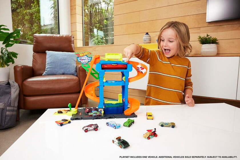 Hot Wheels, City Tunnel Twist Bilvask