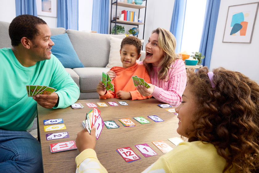 Skip-Bo kortspill for familien