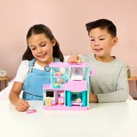 Little Live Pets, Mama Surprise Families Baby Care Clinic