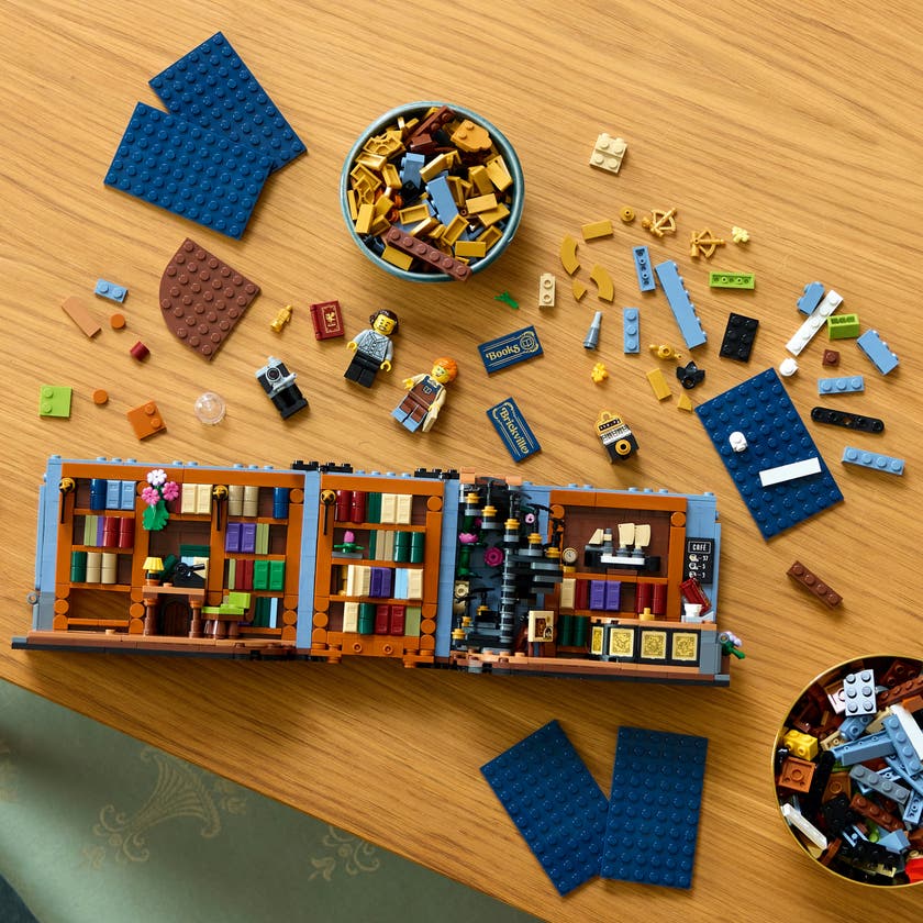 LEGO® Icons Bokhandel bokhylle 11379