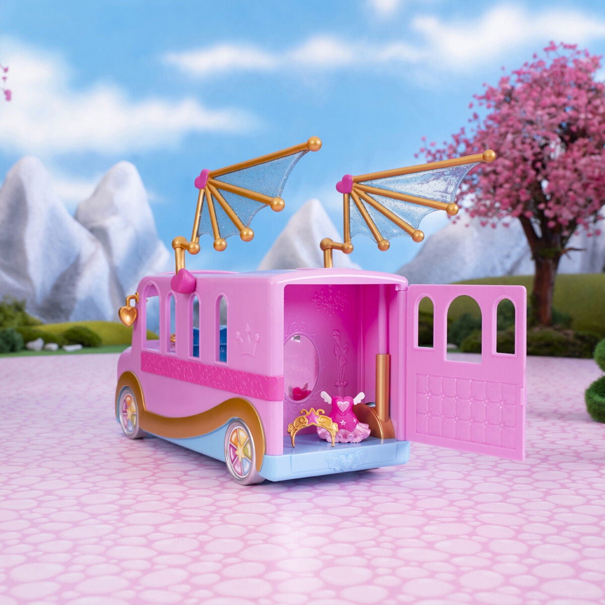 Royale High, Buss & Glam Klesskap