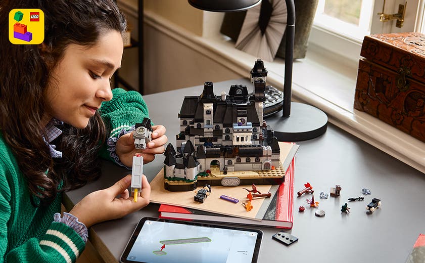 LEGO® Wednesday Nevermore Academy 76788