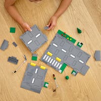LEGO City Town 60304, Veiplater