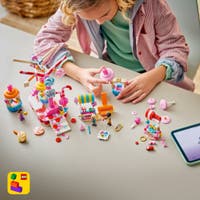 LEGO® Friends Pariserhjul med godteri og cupcaker 42700