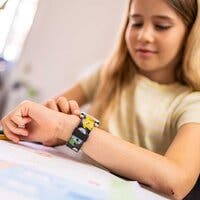 LED-klokke, Pokémon svart