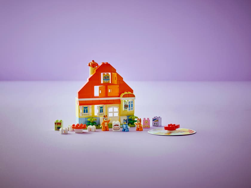 LEGO® DUPLO® Blueys hus med huskespill, interaktivt 10459