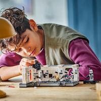 LEGO Star Wars 75387, Ombordstigning på Tantive IV