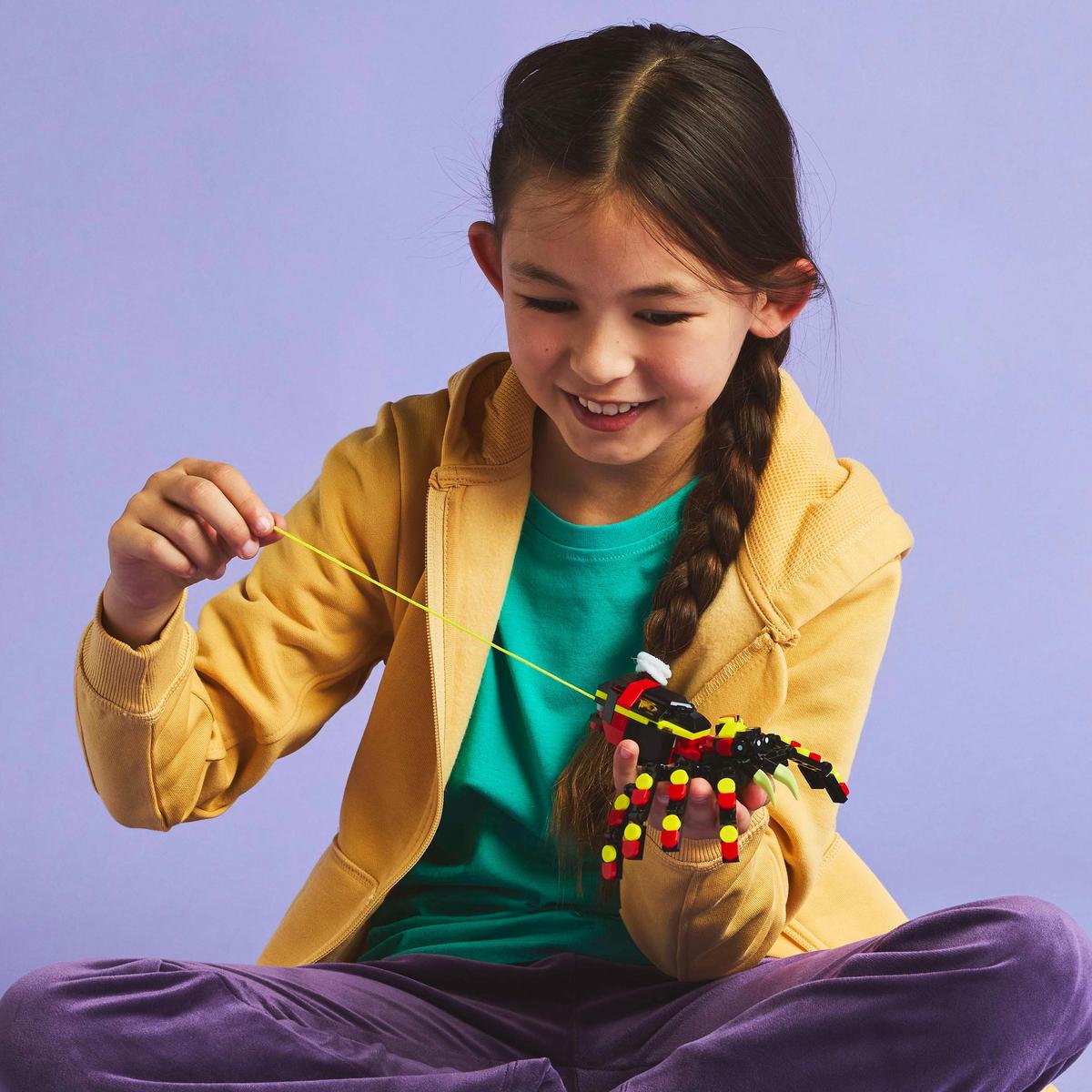 LEGO Creator 31159, Villdyr: overraskende edderkopp