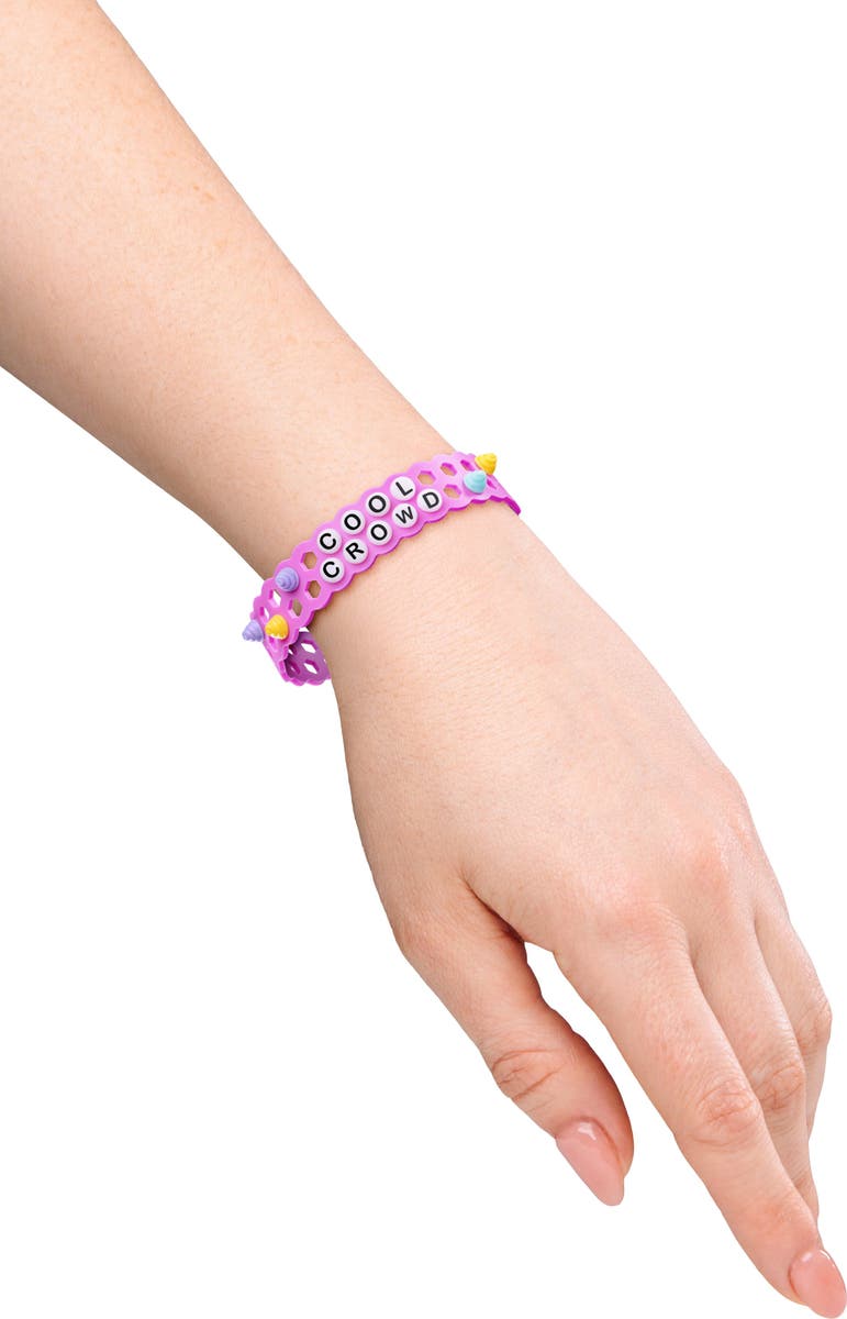 JELLY BANDS Armbånd – bringebær, tyggegummi og kirsebær