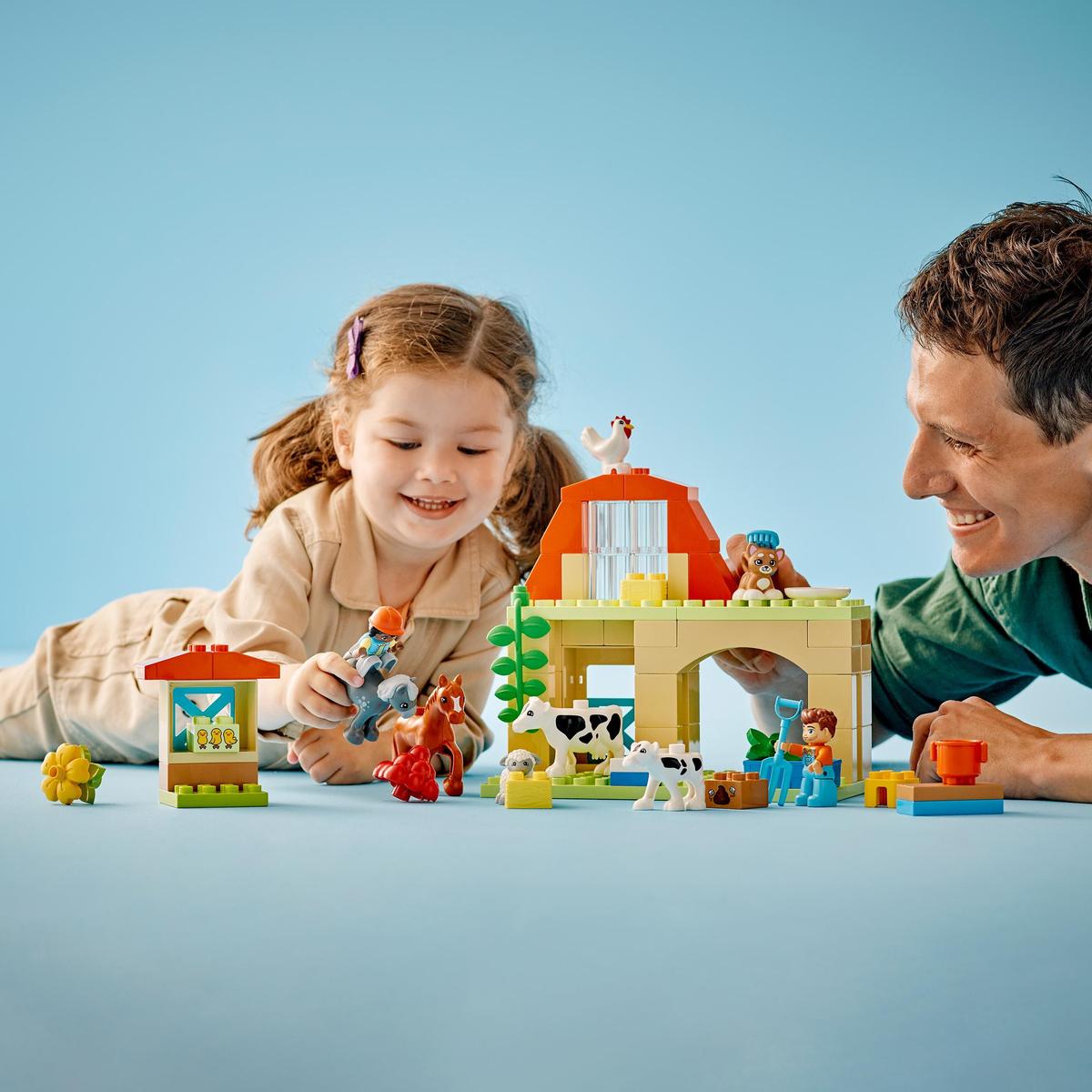 LEGO DUPLO Town 10416, Ta vare på dyr på gården