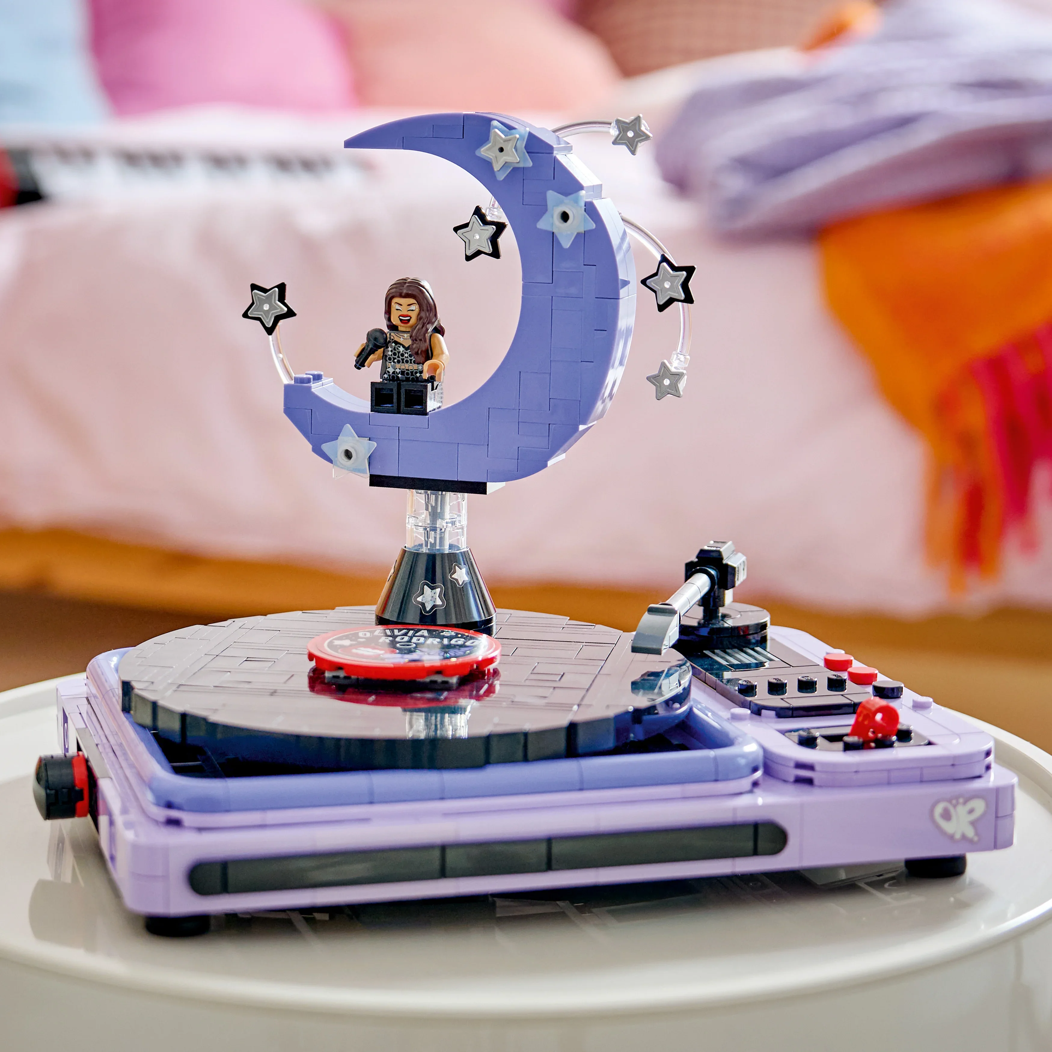 LEGO® Olivia Rodrigo konsertmåne 43029