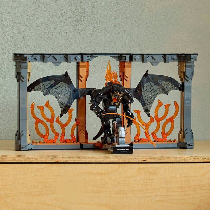 LEGO Icons 10367, Ringenes Herre: Bokstøtte med Balrog