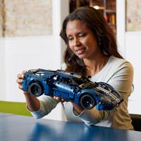 LEGO Technic 42154, 2022 Ford GT
