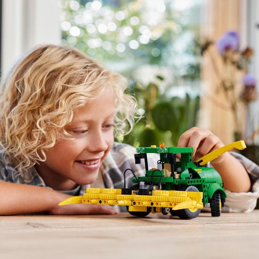 LEGO Technic 42168, John Deere 9700 Fôrharvester