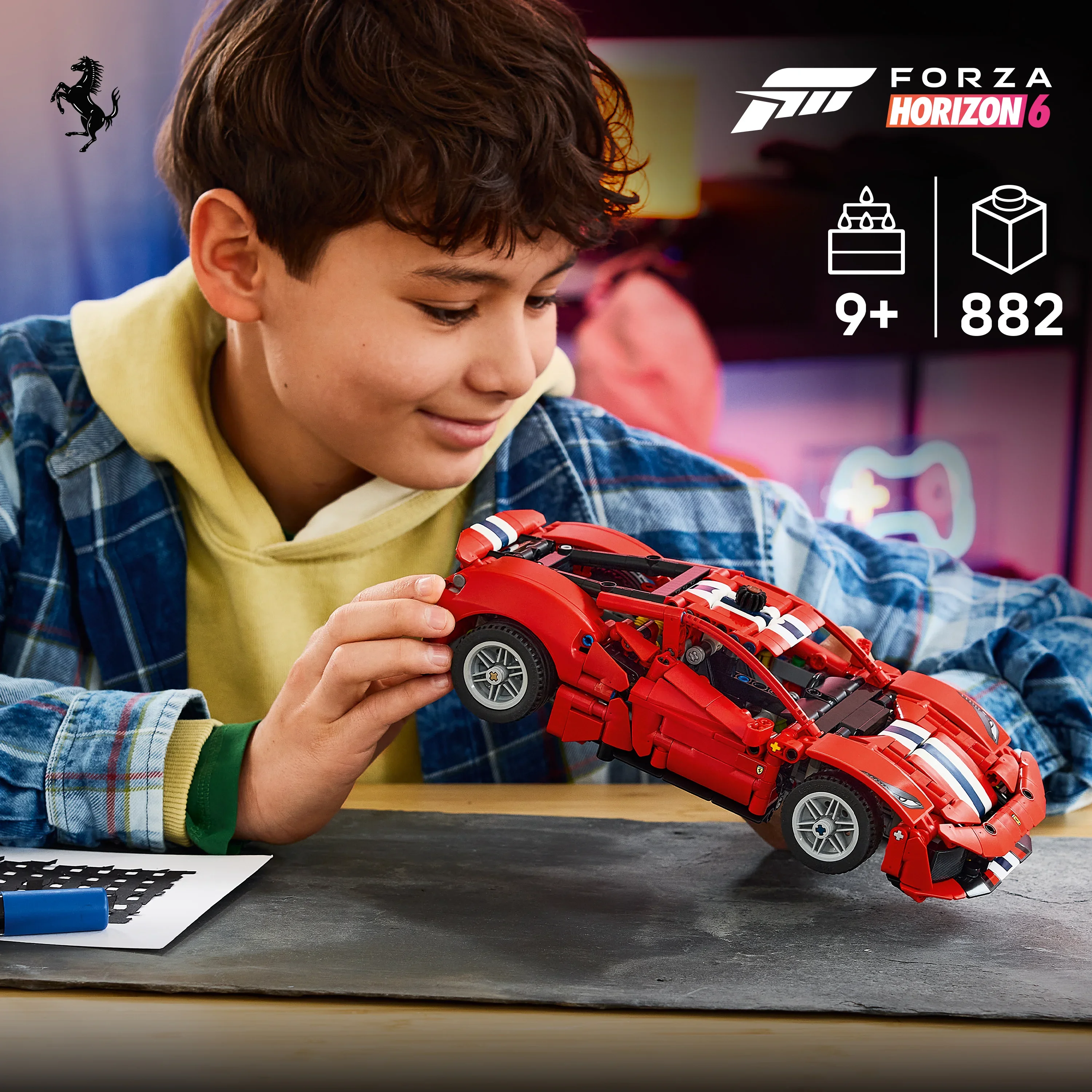 LEGO® Technic Ferrari 488 Pista bil