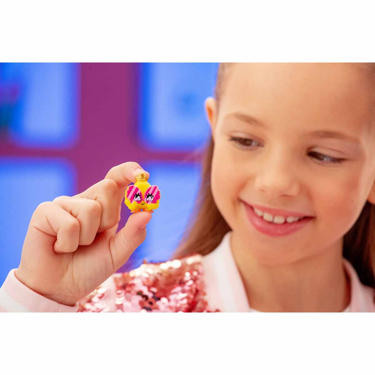 Pinky Promise, Royal Carriage Surprise