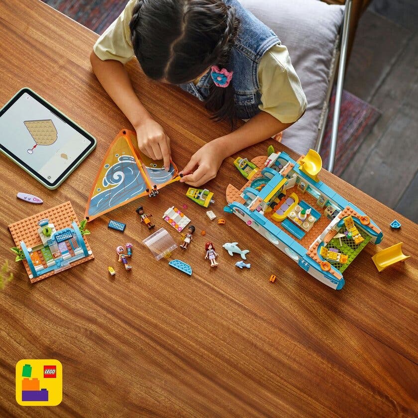 LEGO Friends 42664, Båteventyr
