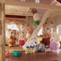 Sylvanian Families - Det nye huset med loft