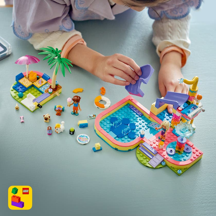 LEGO® Friends Gøyal dag i Badeland, byggelekesett 42676