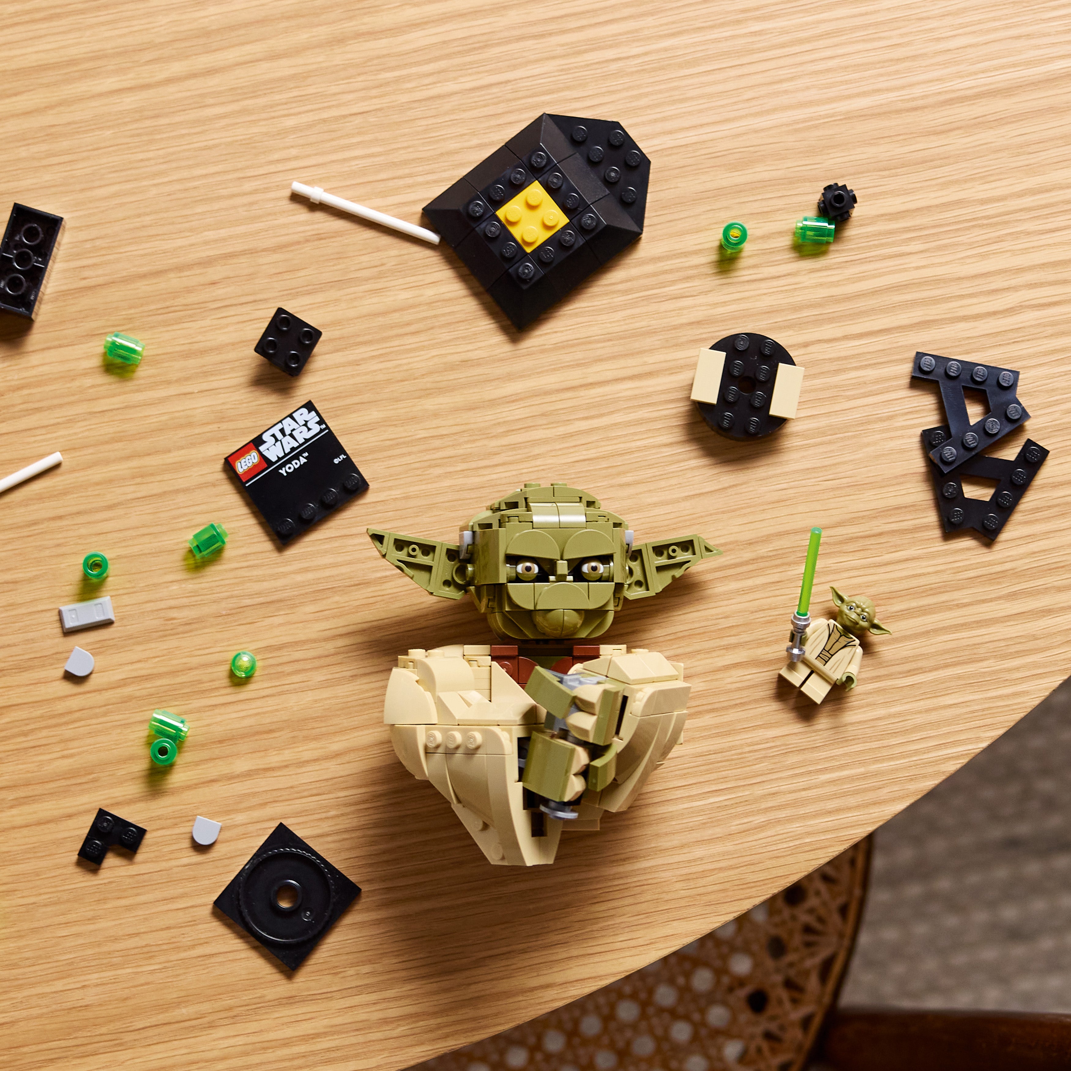 LEGO® Star Wars™ Byste av Yoda™, byggesett for samlere 75438