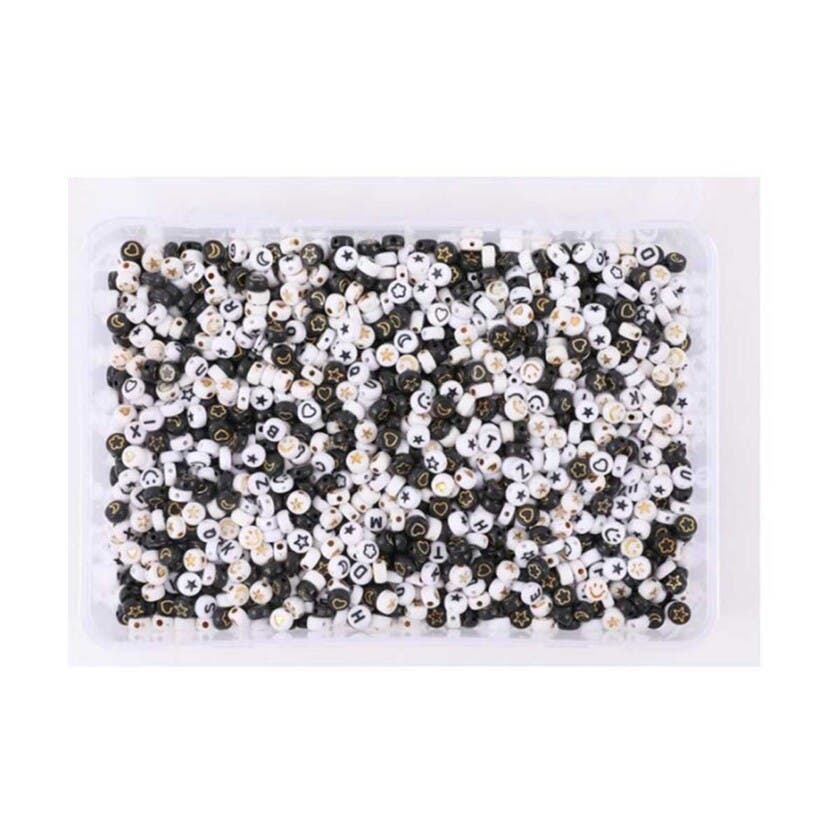 Bokstavperler svart/hvit mix L